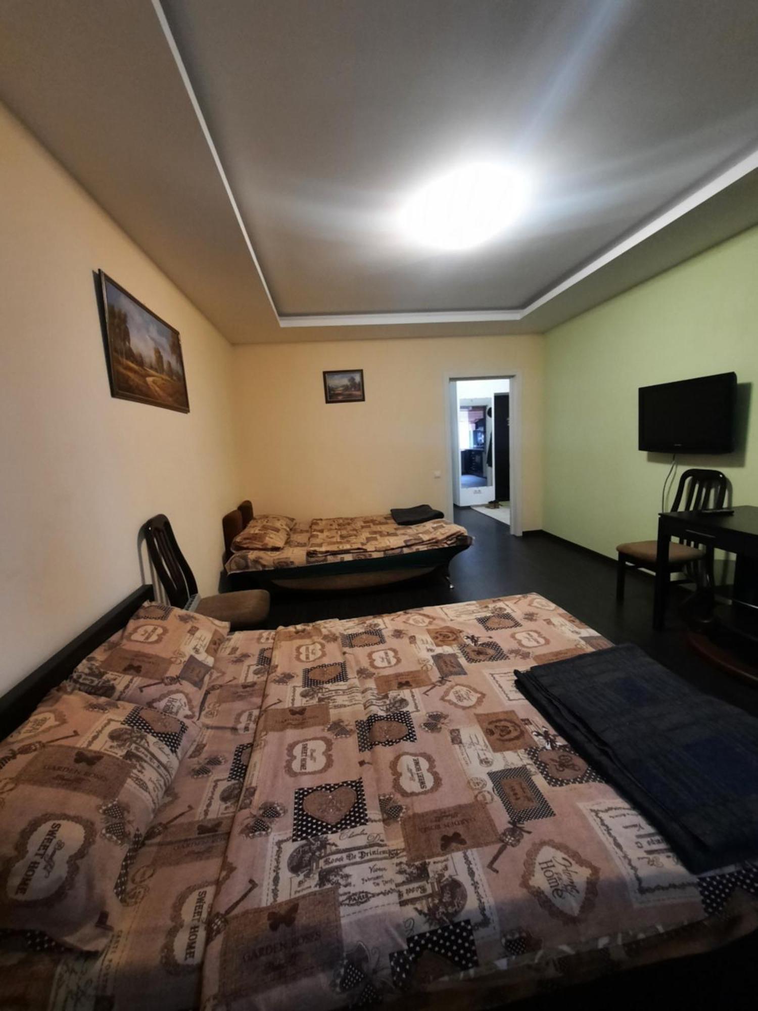 Шикарная 2К Квартира Центральный Парк Университет 70М Irpin Buitenkant foto