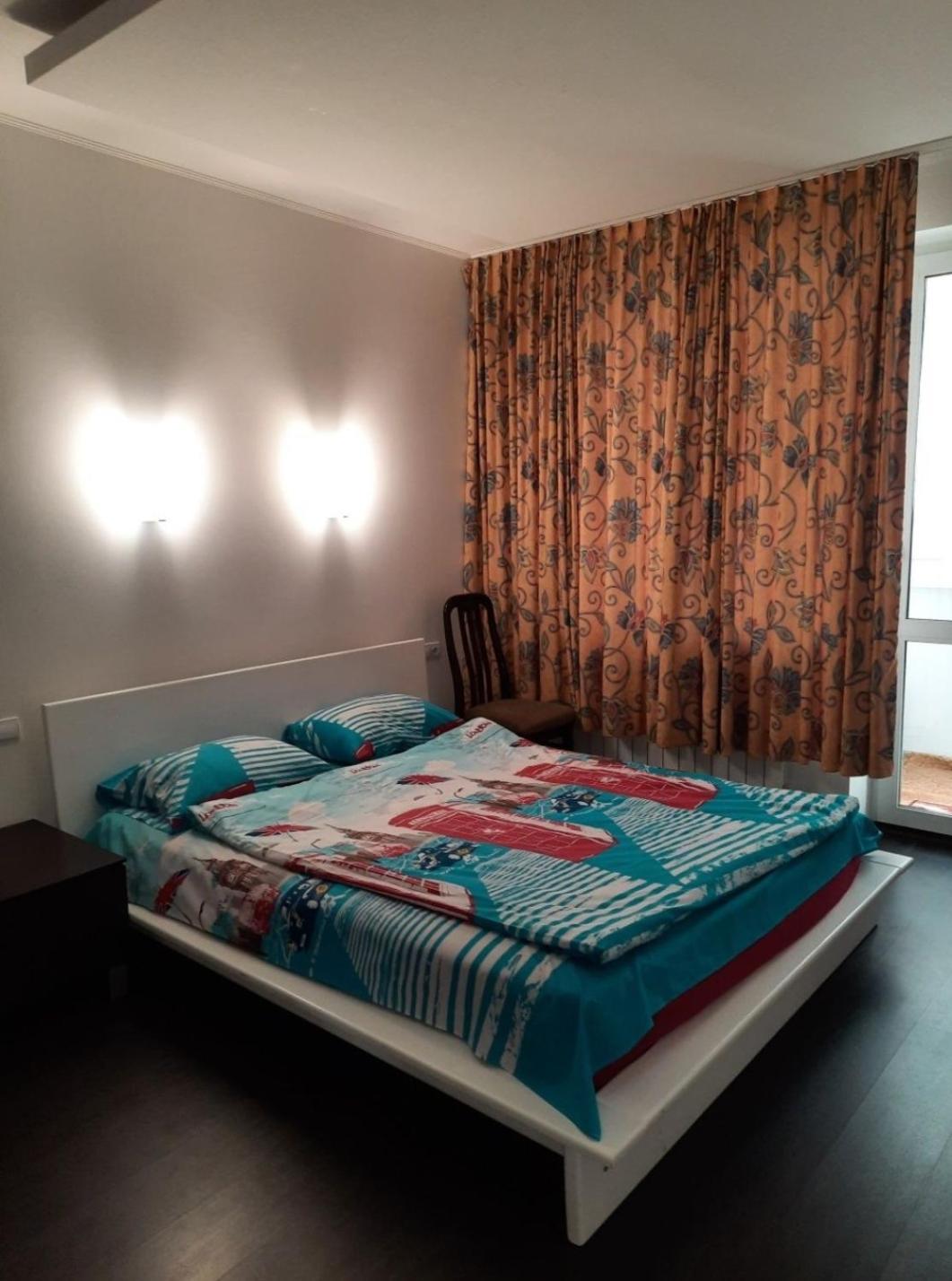 Шикарная 2К Квартира Центральный Парк Университет 70М Irpin Buitenkant foto